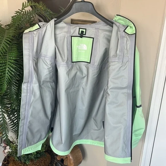 Brand New The North Face Remastered Futurelight Mountain Jacket Patina Green